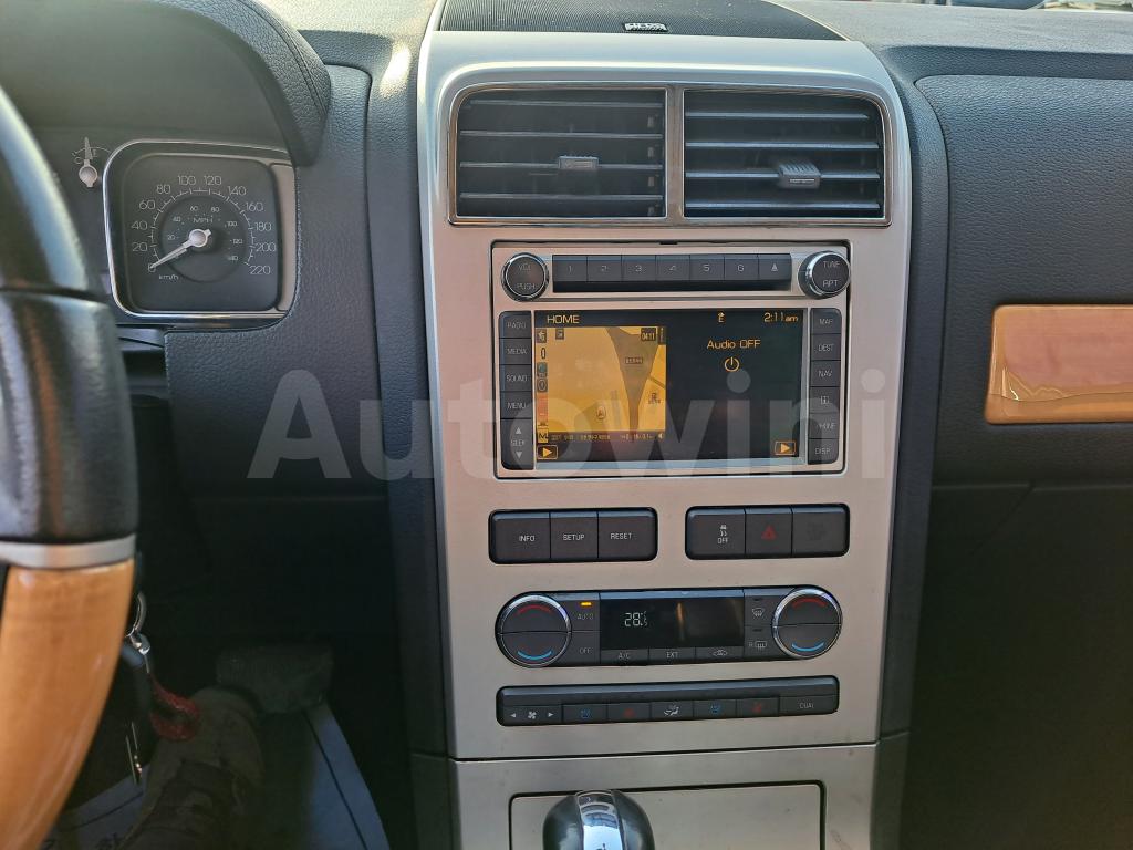 2010 LINCOLN MKX MKX 4WD - 11