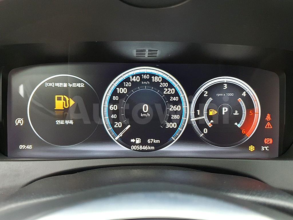 2018 JAGUAR XE 2.0D PRESTIGE - 7