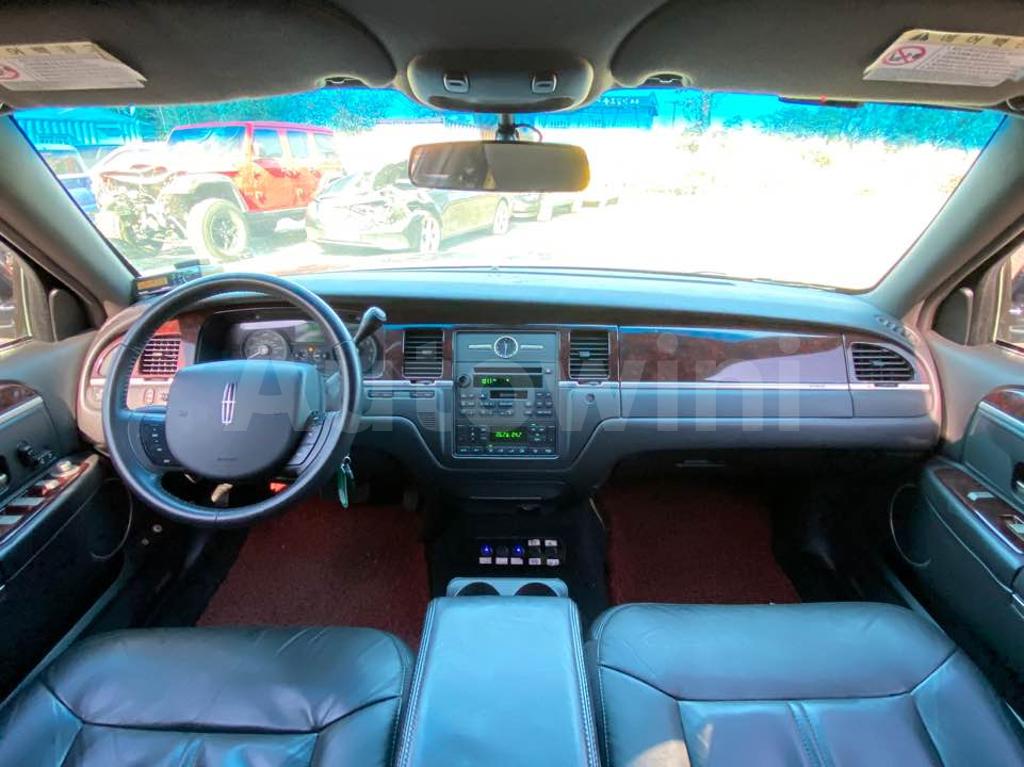 2011 LINCOLN TOWN CAR FUNERAL TOWN CAR ABS 7SEATS AT - 9