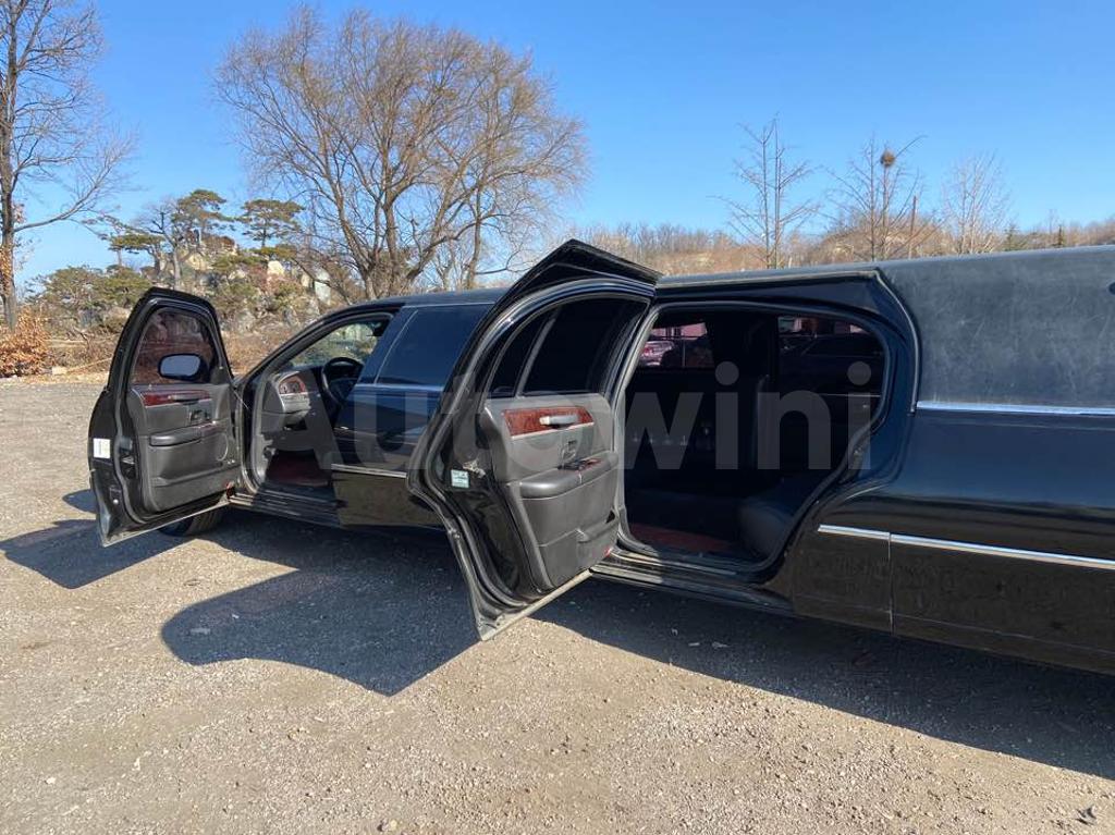 2011 LINCOLN TOWN CAR FUNERAL TOWN CAR ABS 7SEATS AT - 41