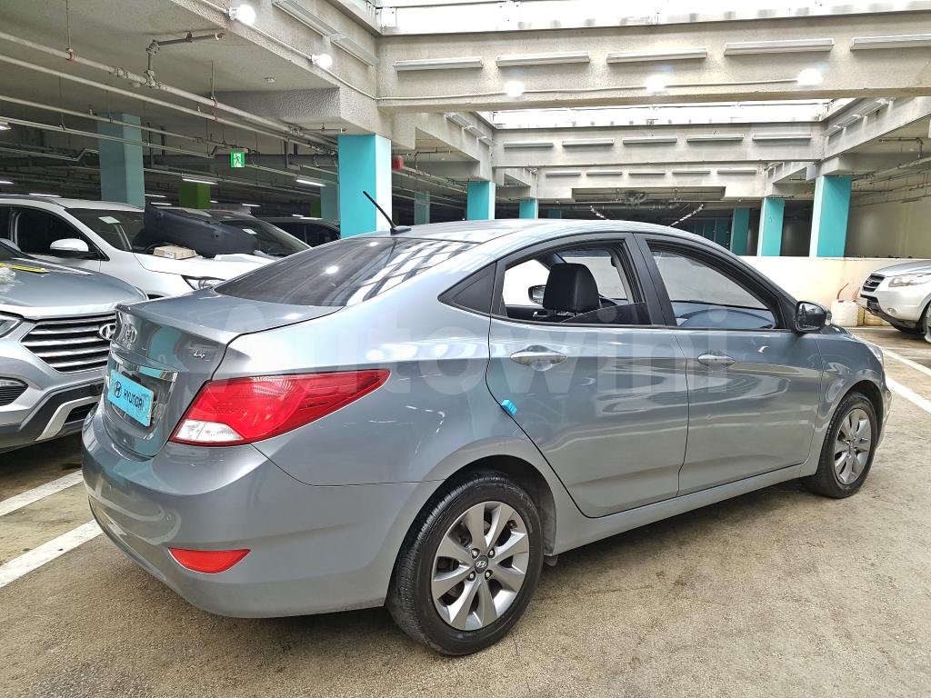 2019 HYUNDAI ACCENT  G(15R+SMART KEY+GPS+LEATHER) - 7