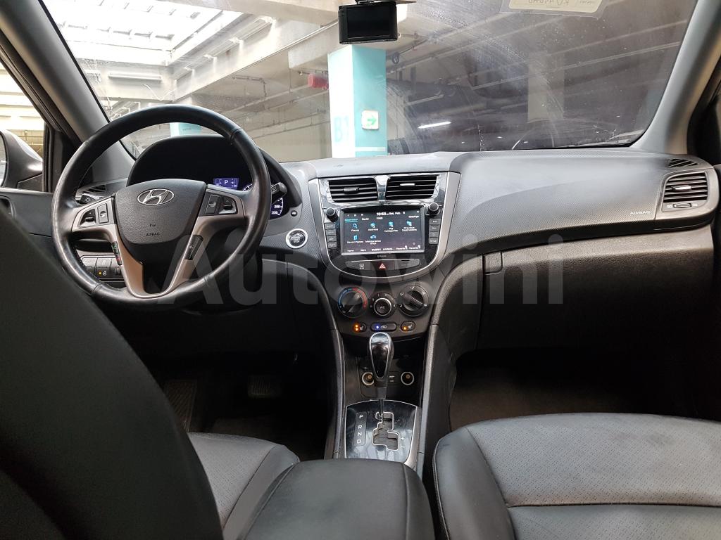 2019 HYUNDAI ACCENT  G(15R+SMART KEY+GPS+LEATHER) - 10