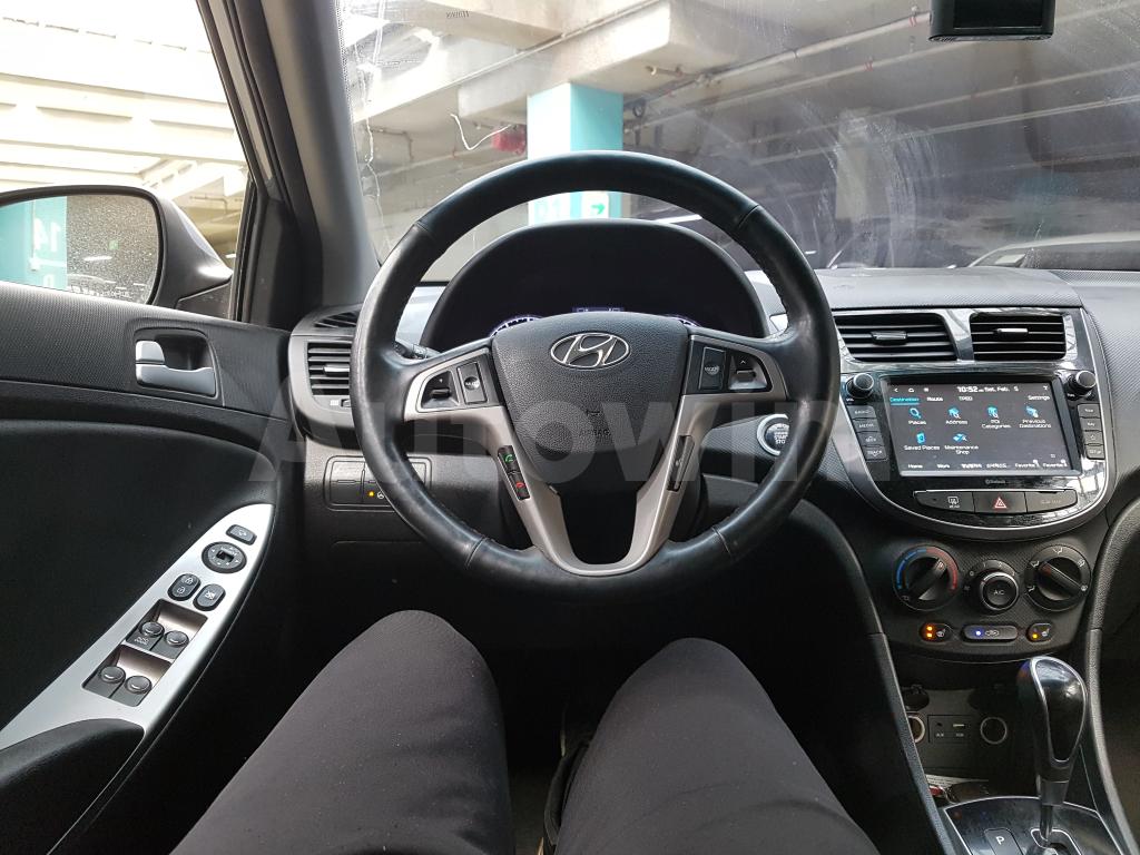 2019 HYUNDAI ACCENT  G(15R+SMART KEY+GPS+LEATHER) - 11