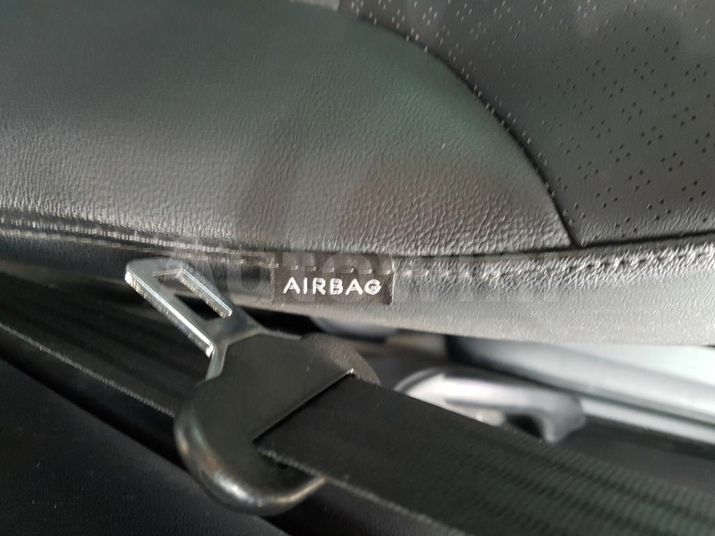 2019 HYUNDAI ACCENT  G(15R+SMART KEY+GPS+LEATHER) - 23