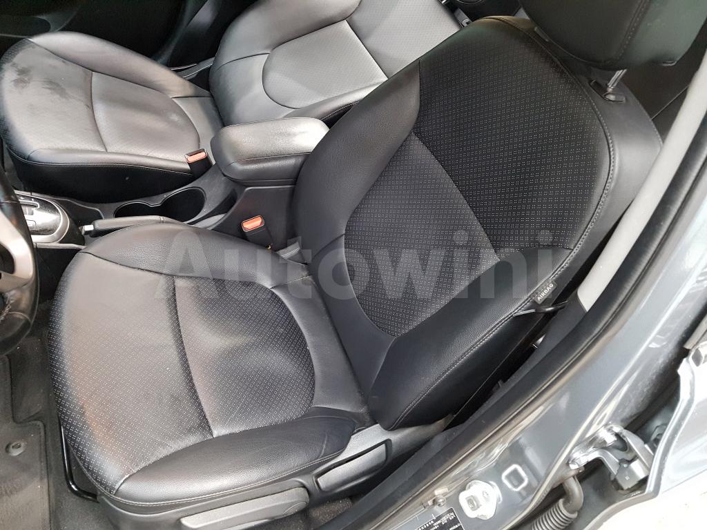 2019 HYUNDAI ACCENT  G(15R+SMART KEY+GPS+LEATHER) - 26