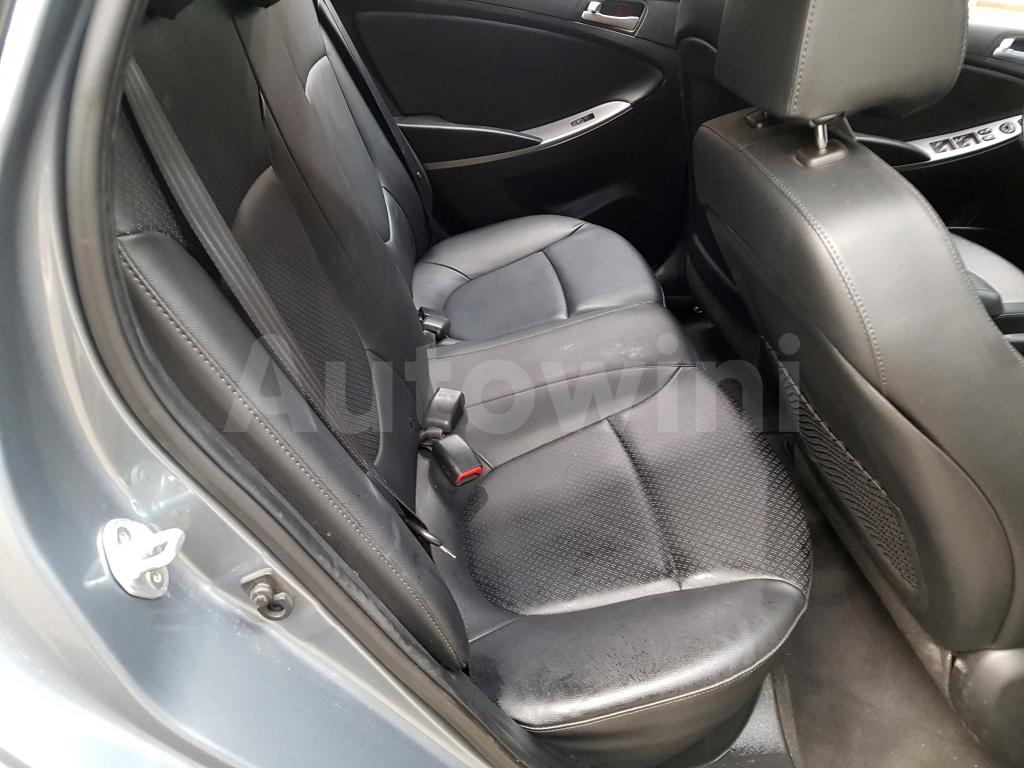 2019 HYUNDAI ACCENT  G(15R+SMART KEY+GPS+LEATHER) - 28