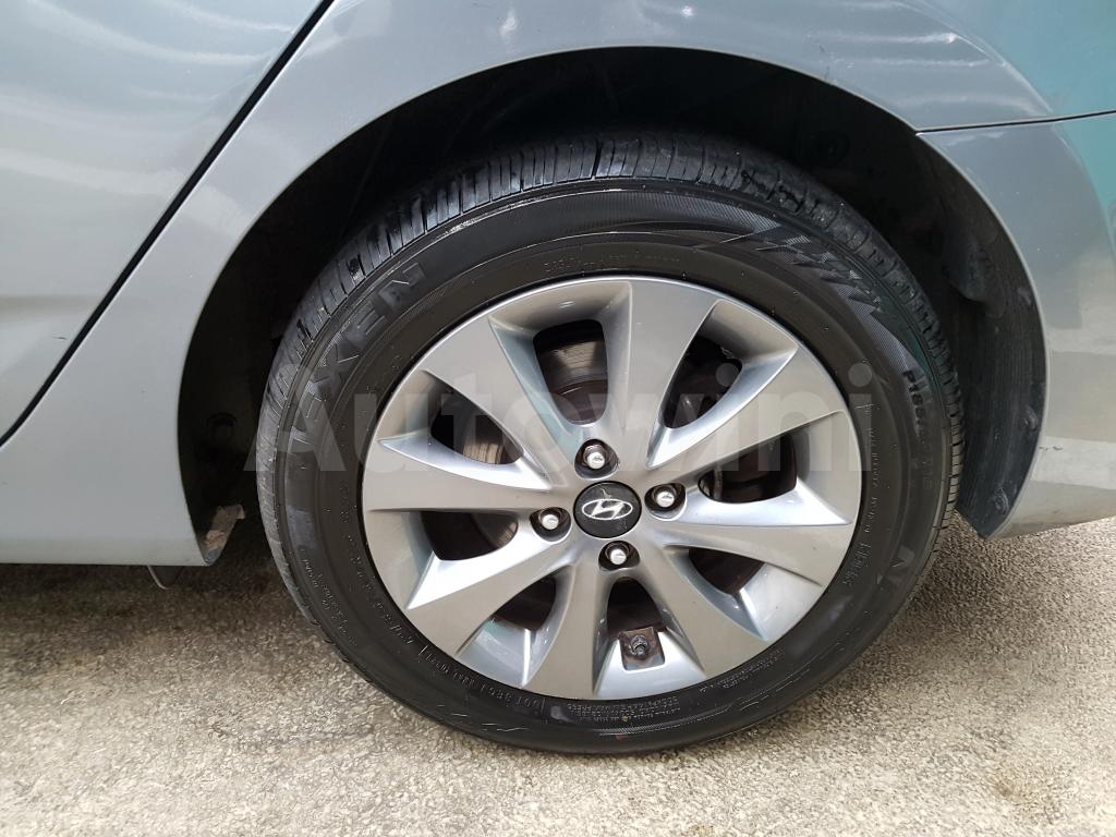 2019 HYUNDAI ACCENT  G(15R+SMART KEY+GPS+LEATHER) - 37
