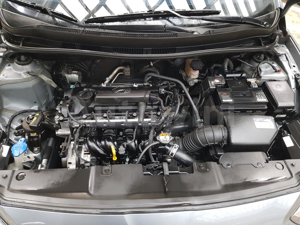 2019 HYUNDAI ACCENT  G(15R+SMART KEY+GPS+LEATHER) - 40