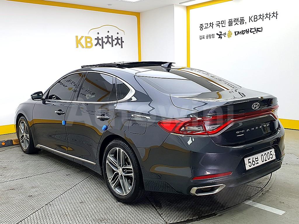KMHF141RBHA013399 2017 HYUNDAI GRANDEUR IG AZERA 2.2 DIESEL PREMIUM-3