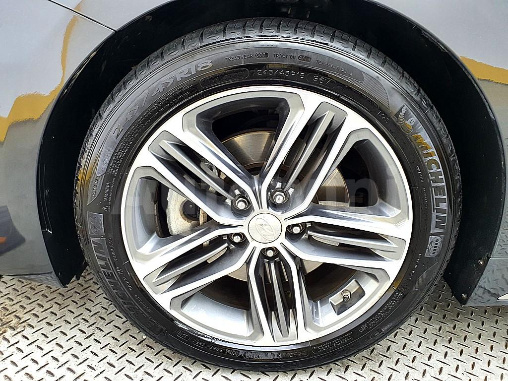2017 HYUNDAI GRANDEUR IG AZERA 2.2 DIESEL PREMIUM - 17