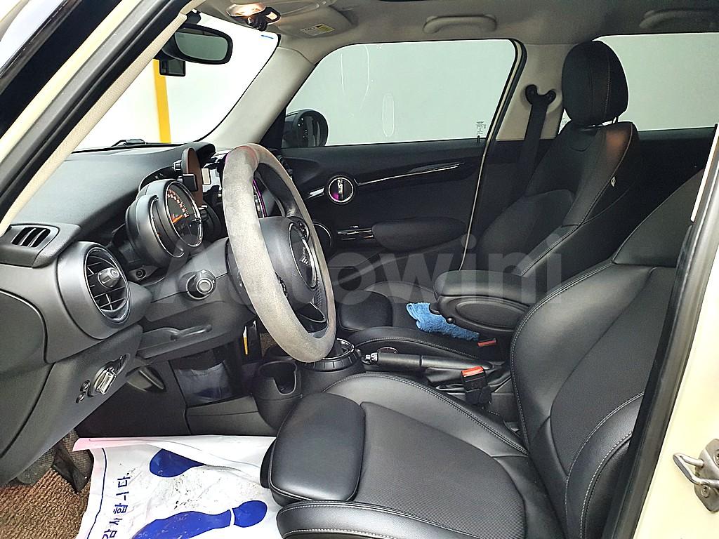 2015 MINI COOPER 1.5 5 DOOR HIGH 3RD GEN - 9