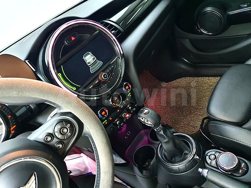 2015 MINI COOPER 1.5 5 DOOR HIGH 3RD GEN - 11