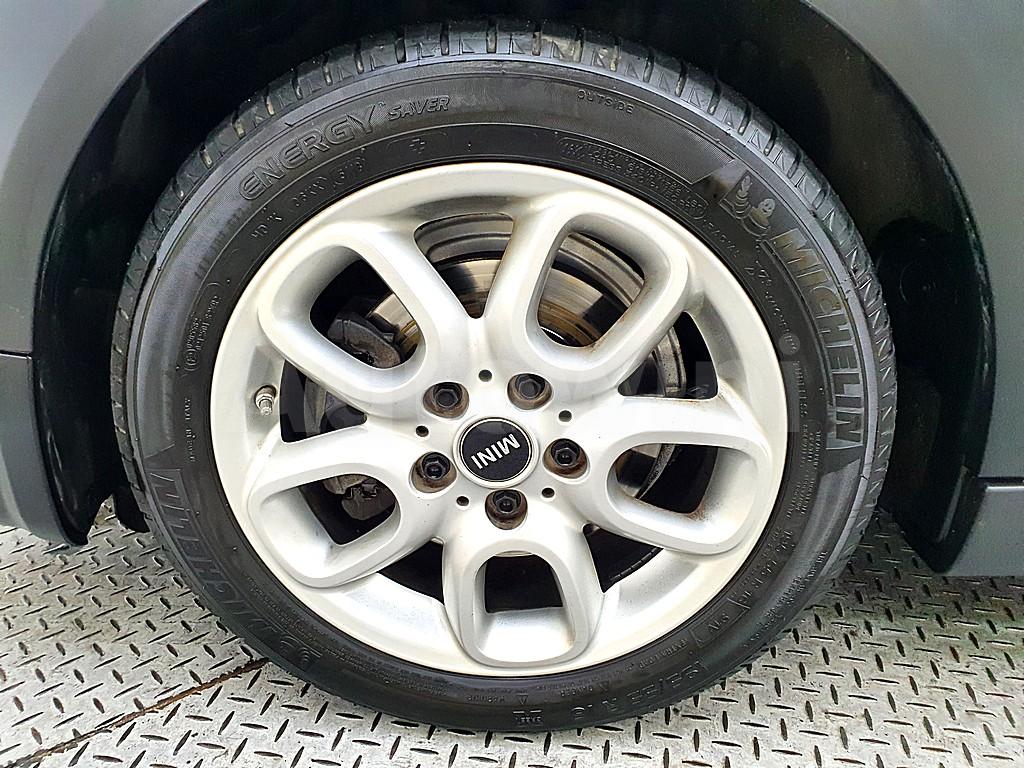 2015 MINI COOPER 1.5 5 DOOR HIGH 3RD GEN - 18