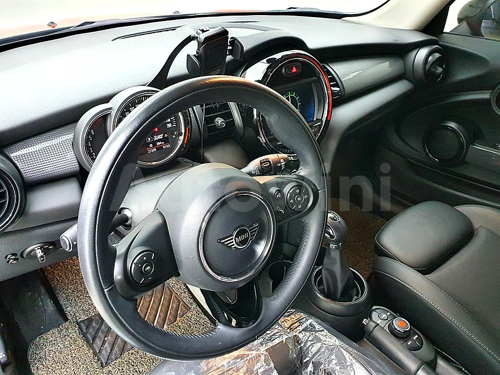 WMWXP5102K2H92875 2019 MINI COOPER 1.5 COOPER-4