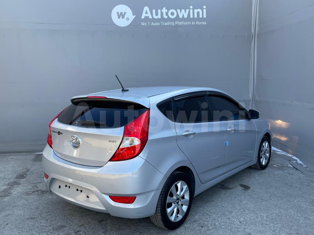 KMHCT51UGHU314858 2017 HYUNDAI ACCENT  NO ACCIDENT, S KEY, ENGLISH NA-5