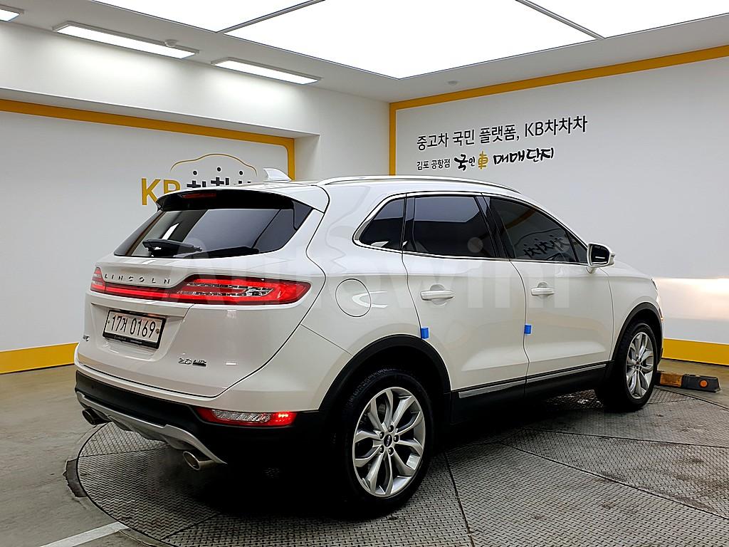 5LMCJ2A98FUJ37524 2015 LINCOLN MKC 2.0 AWD-2