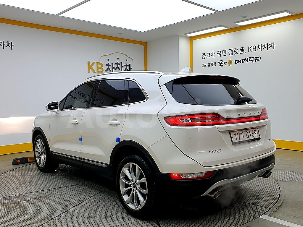 5LMCJ2A98FUJ37524 2015 LINCOLN MKC 2.0 AWD-3