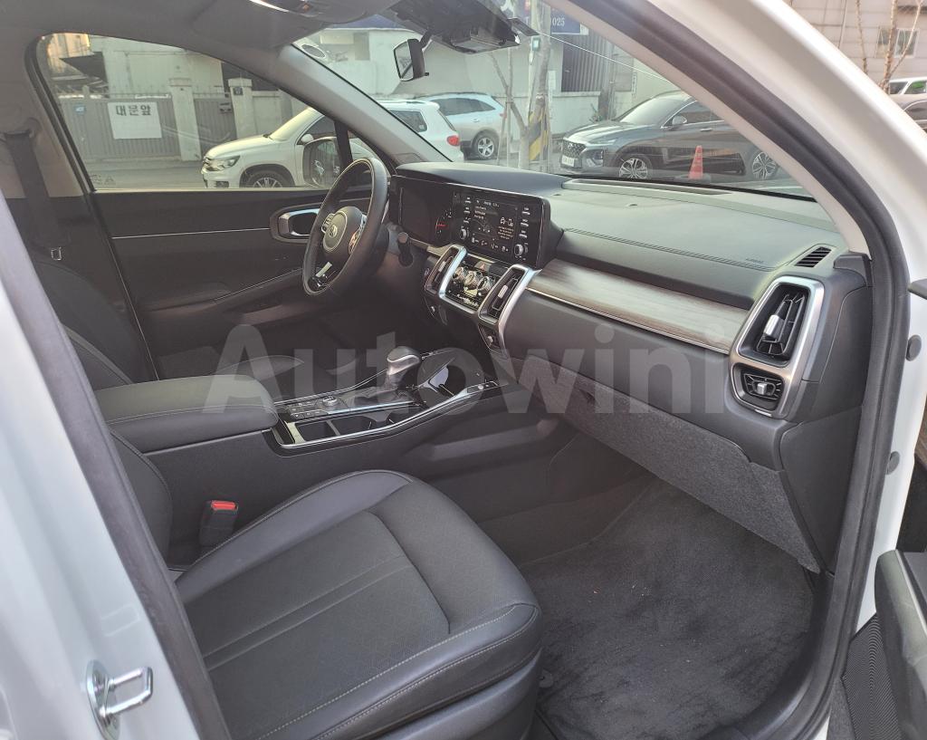 2021 KIA MQ4 PRESTIGE. 6SEAT 4WD GASOLINE - 13