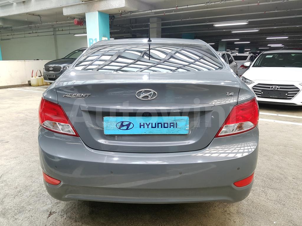 KMHCS41BEKU440325 2019 HYUNDAI ACCENT  G-15R+LED+LEATHER+ANDROID)-5