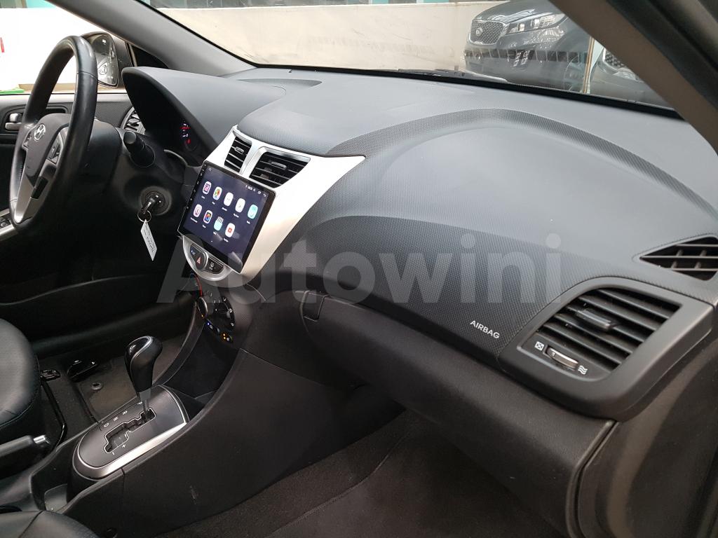 2019 HYUNDAI ACCENT  G-15R+LED+LEATHER+ANDROID) - 32