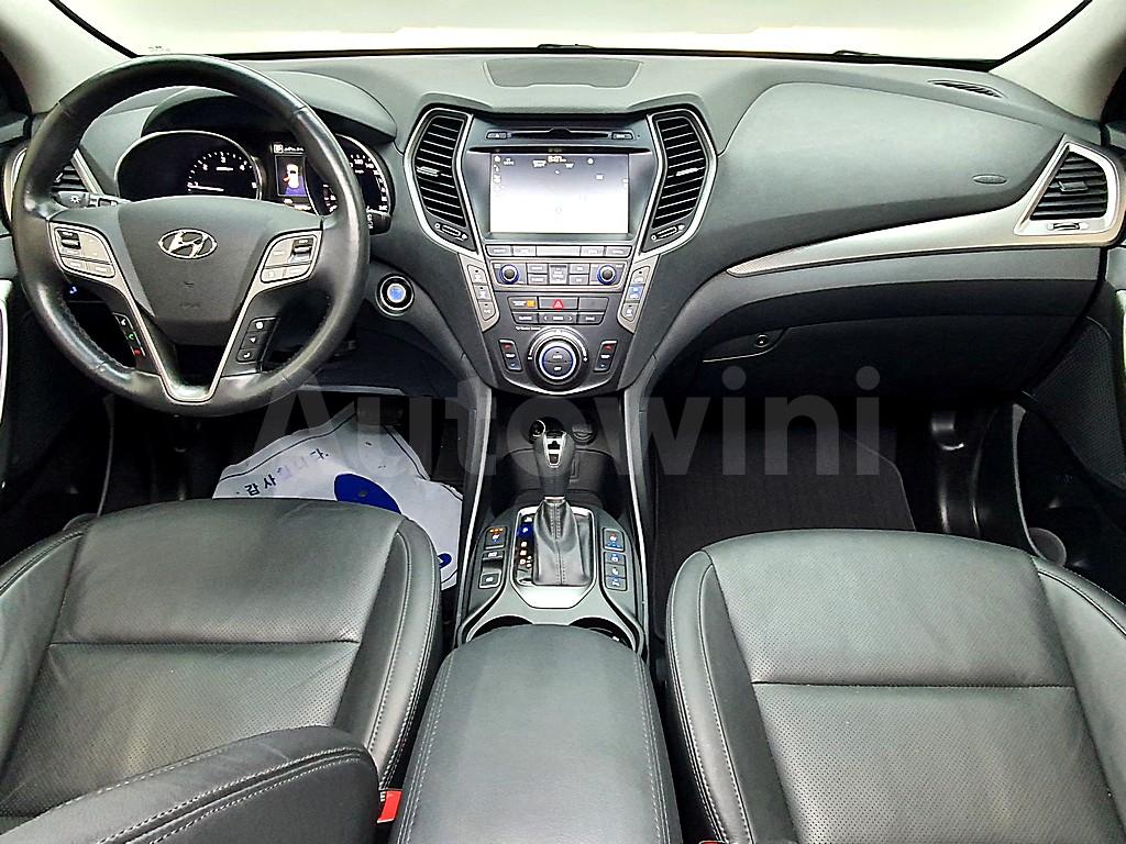 KMHSR81XBHU188213 2017 HYUNDAI  MAXCRUZ E-VGT R2.2 PRESTIGE-4