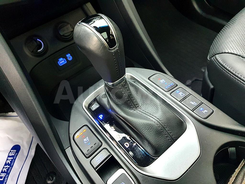 2017 HYUNDAI  MAXCRUZ E-VGT R2.2 PRESTIGE - 13