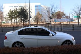 2010 BMW 3 SERIES E90  320D+AVNV+SROOF+SKEY+M PKG+AAA - 15