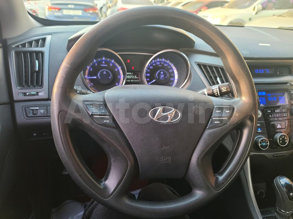 2016 HYUNDAI YF SONATA THE BRILLIANT LPG - 13