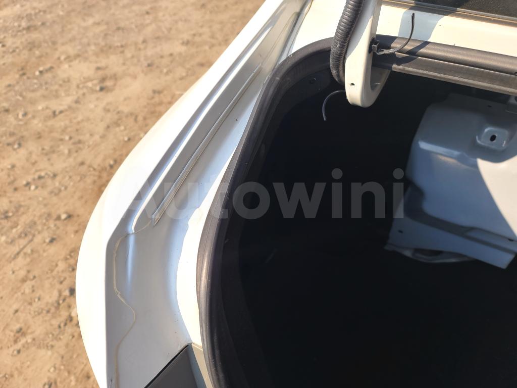 2016 HYUNDAI YF SONATA THE BRILLIANT LPG - 31