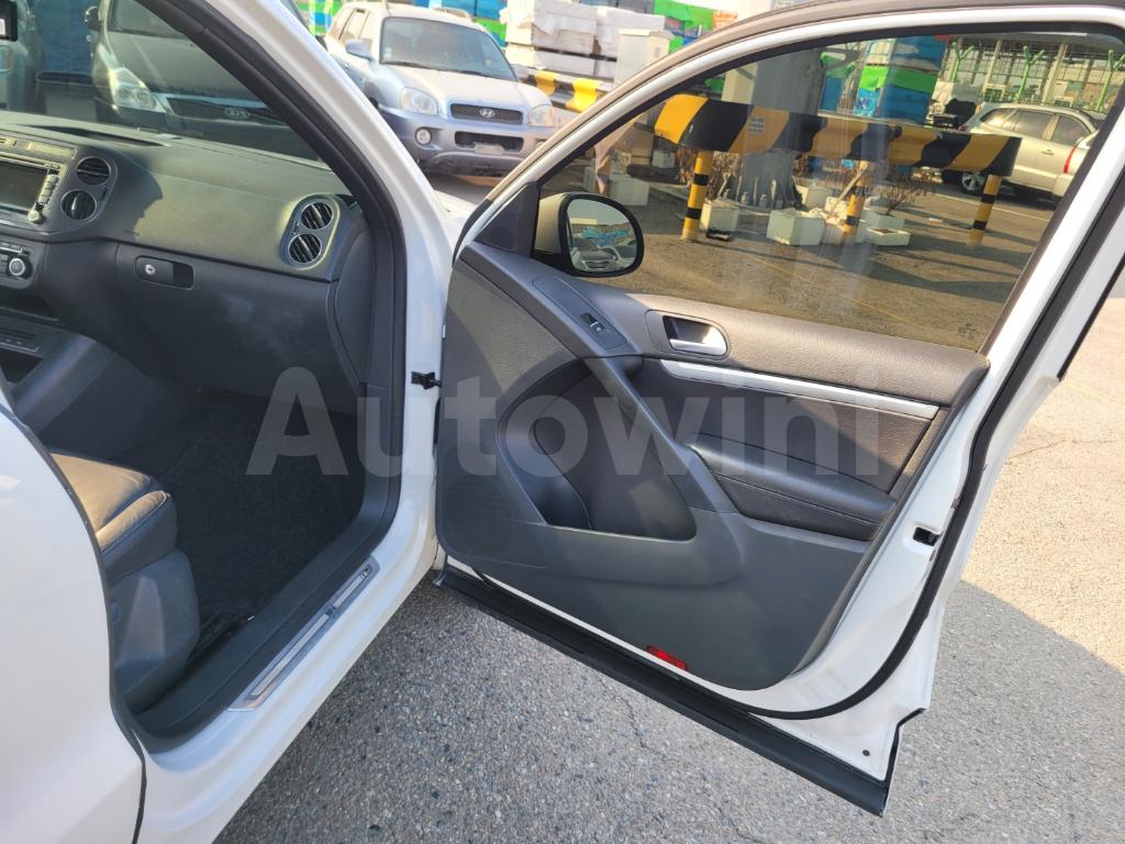 2012 VOLKSWAGEN  TIGUAN R-LINE FULL 4WD - 32
