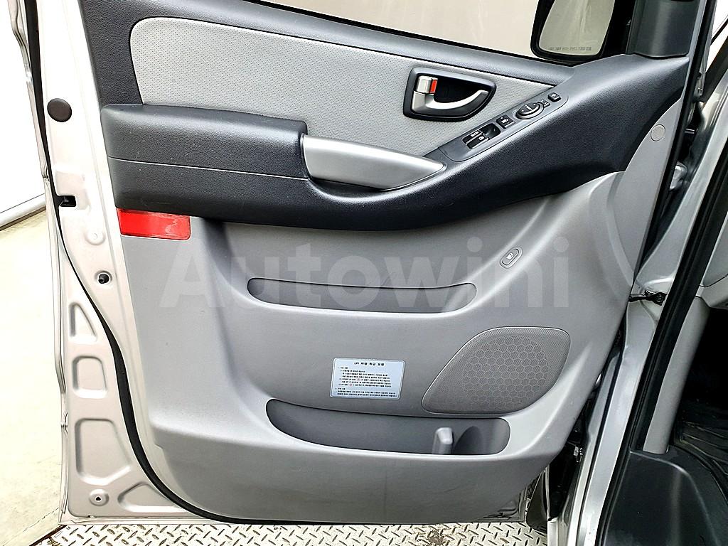 2017 HYUNDAI GRAND STAREX H-1 12 SEATER LPI WAGON CVX SMART - 8
