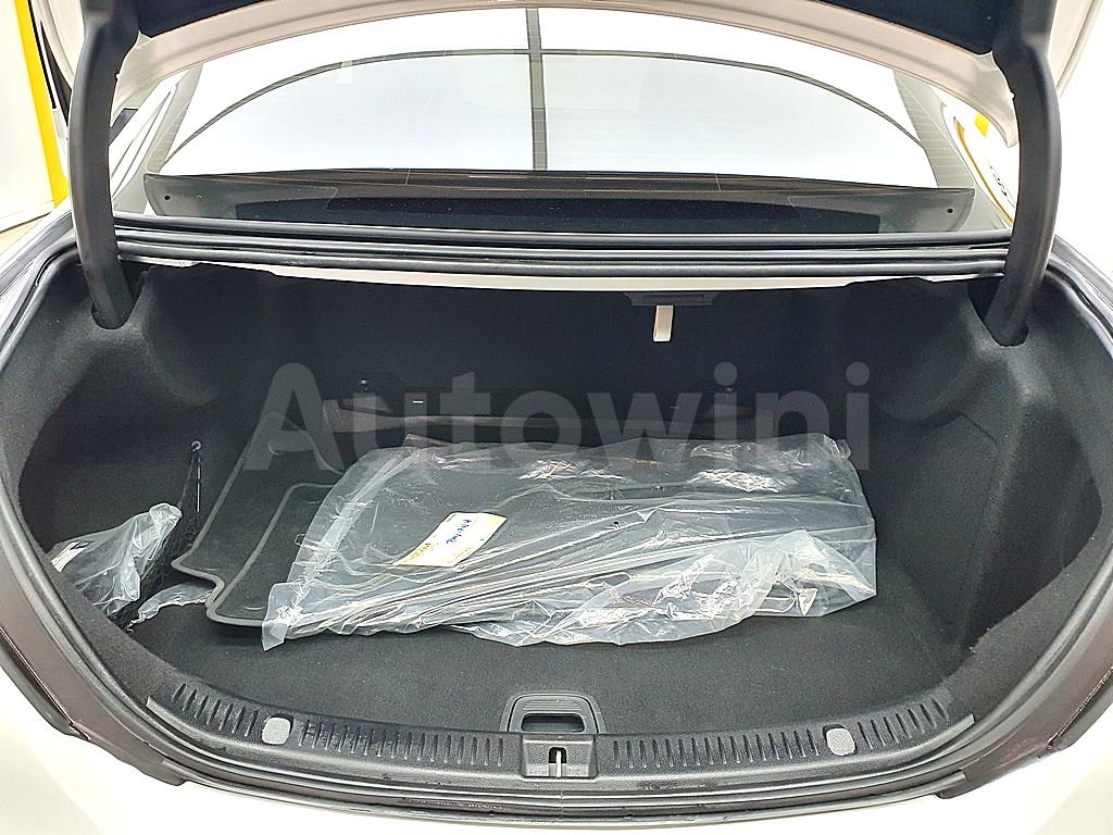 2018 MERCEDES BENZ E CLASS W213 E200 AVANT-GARDE - 16
