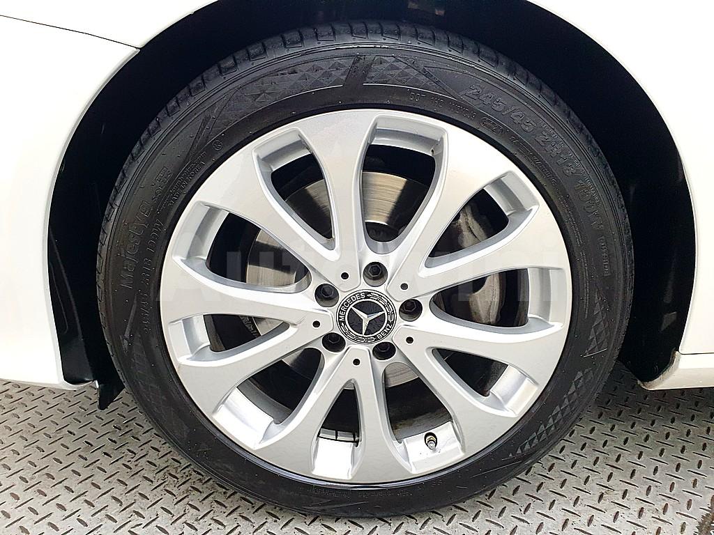 2018 MERCEDES BENZ E CLASS W213 E200 AVANT-GARDE - 17