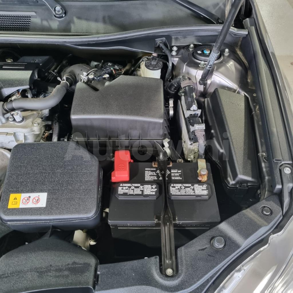 2017 TOYOTA  CAMRY REAL.MILEAGE REAL.CAMP.SUNROOF - 18