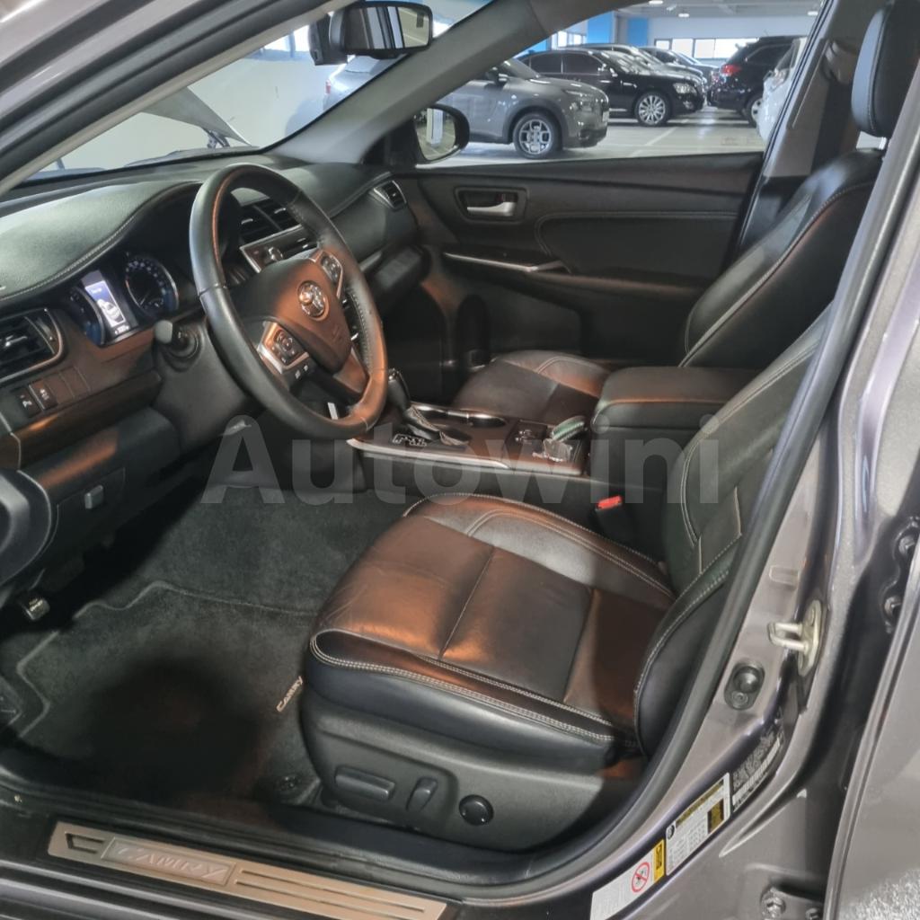 2017 TOYOTA  CAMRY REAL.MILEAGE REAL.CAMP.SUNROOF - 19