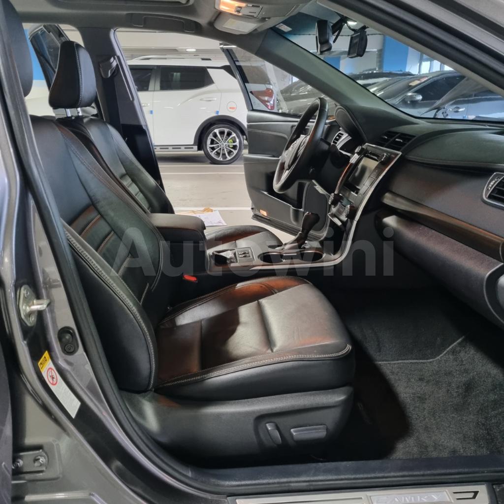 2017 TOYOTA  CAMRY REAL.MILEAGE REAL.CAMP.SUNROOF - 22