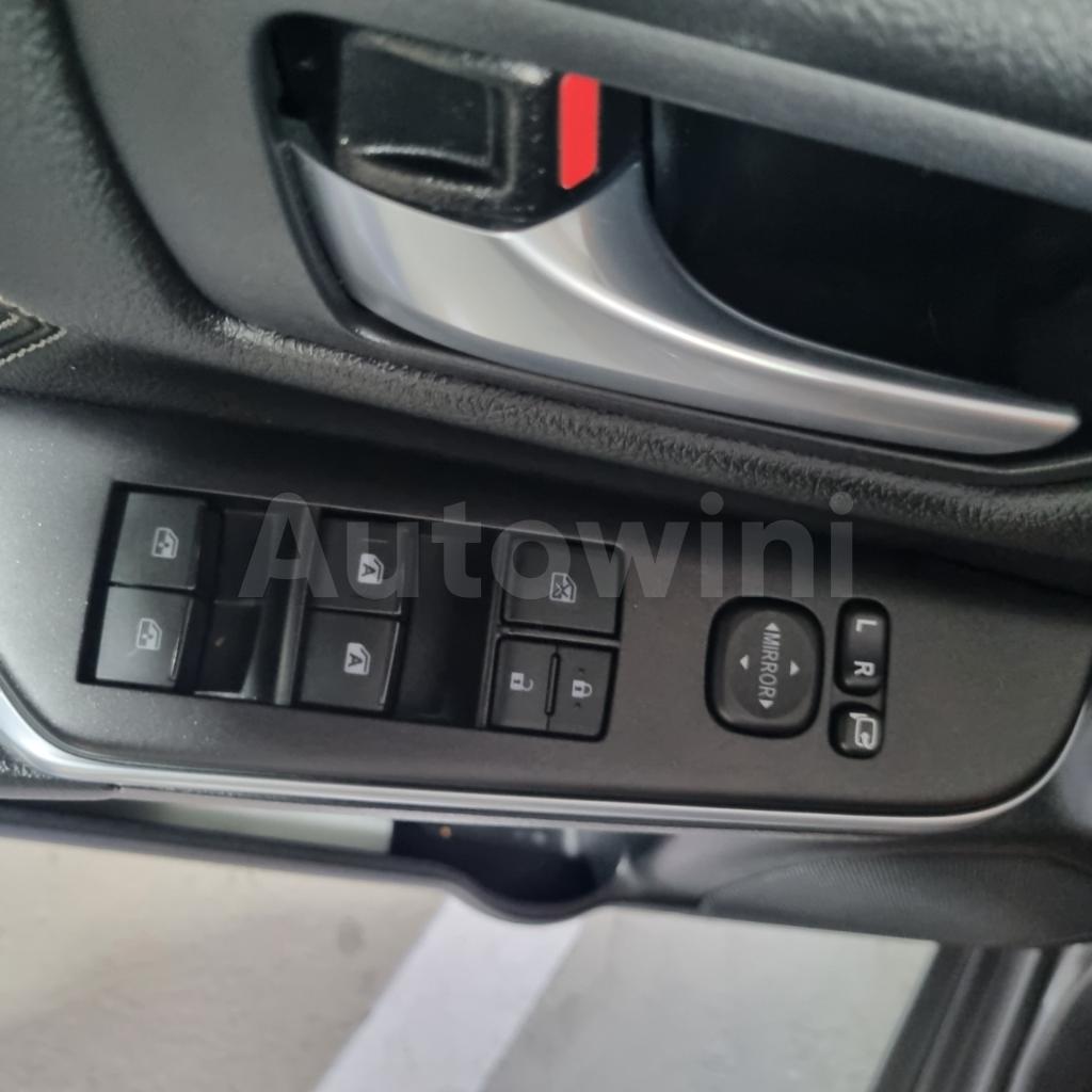 2017 TOYOTA  CAMRY REAL.MILEAGE REAL.CAMP.SUNROOF - 23