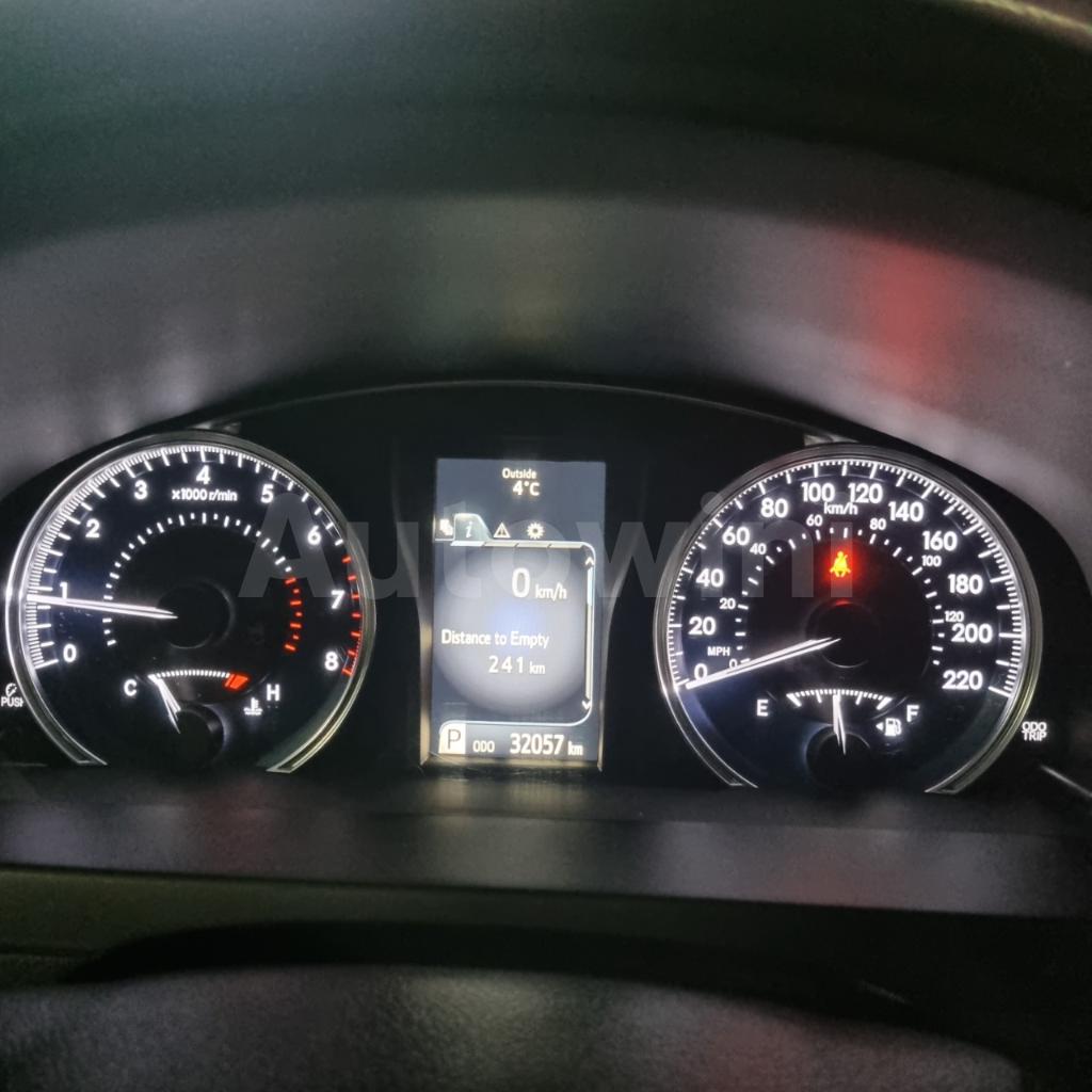 2017 TOYOTA  CAMRY REAL.MILEAGE REAL.CAMP.SUNROOF - 26