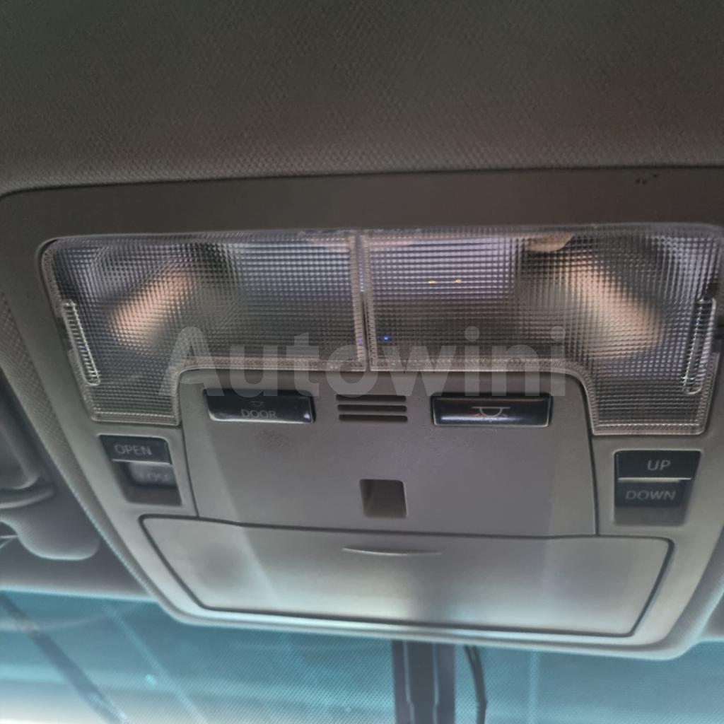 2017 TOYOTA  CAMRY REAL.MILEAGE REAL.CAMP.SUNROOF - 30