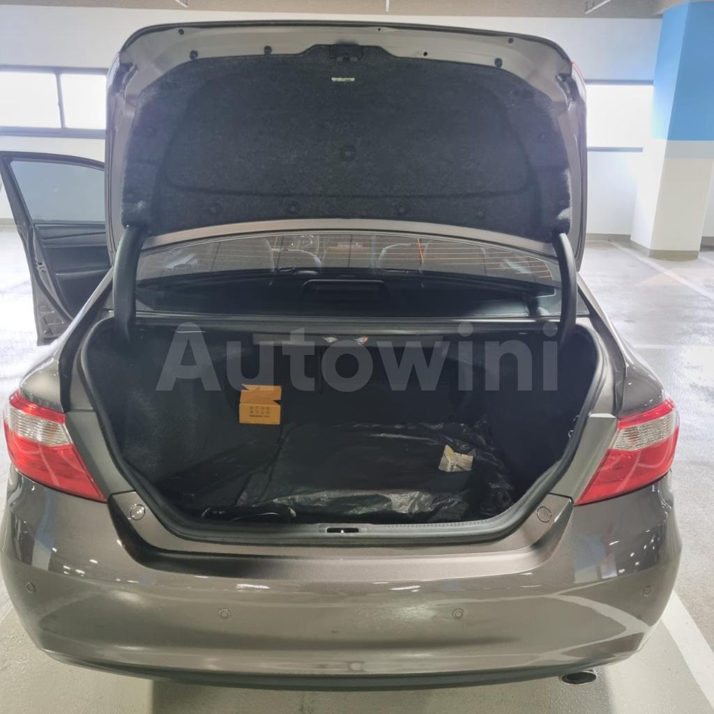 2017 TOYOTA  CAMRY REAL.MILEAGE REAL.CAMP.SUNROOF - 38