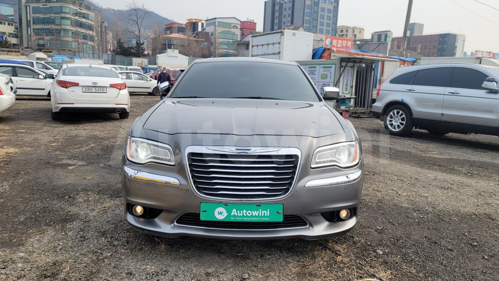 2C3CCACG7CH236135 2012 CHRYSLER  300C 300C/FULL OPTION-0