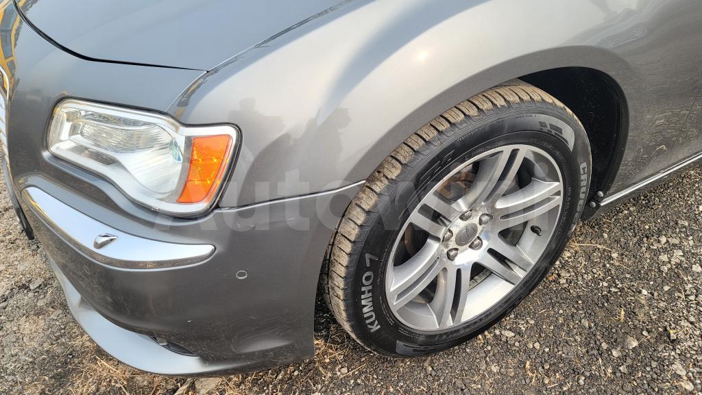 2C3CCACG7CH236135 2012 CHRYSLER  300C 300C/FULL OPTION-2