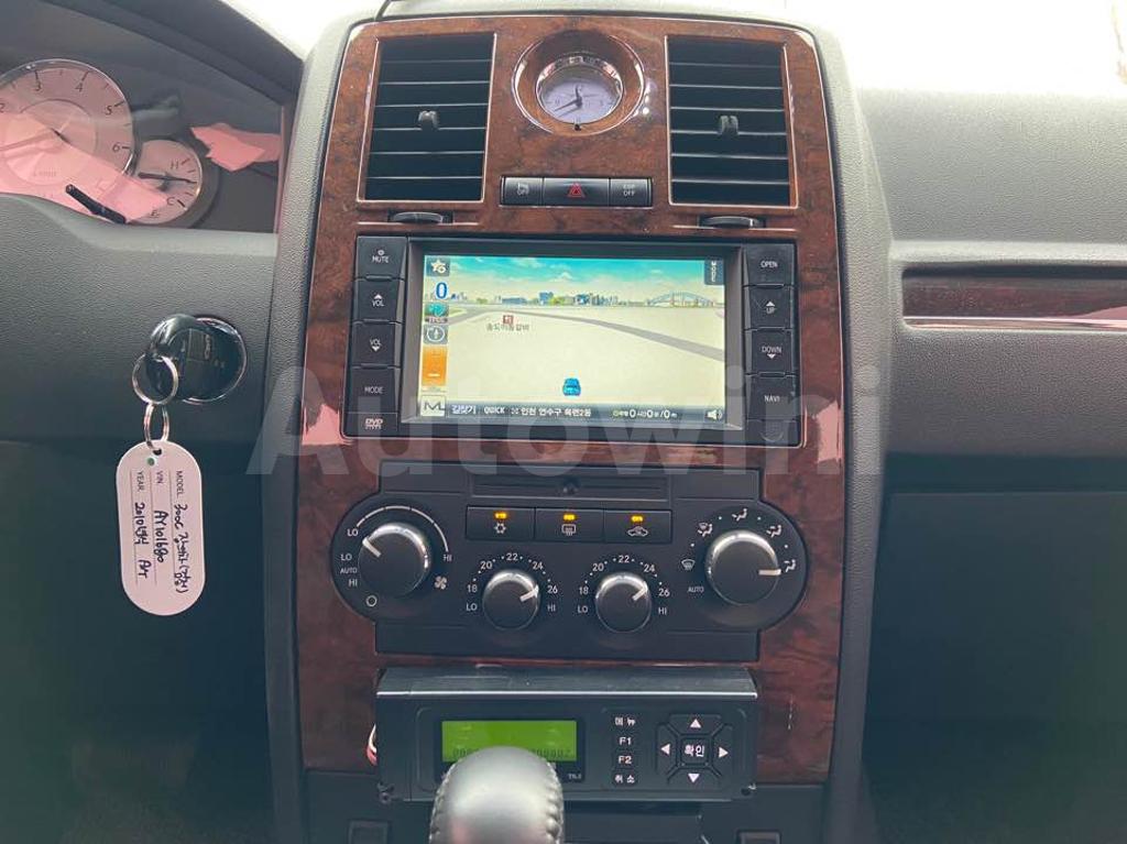 2010 CHRYSLER 300C FUNERAL COACH SUNR/NAVI/CAMAT - 15