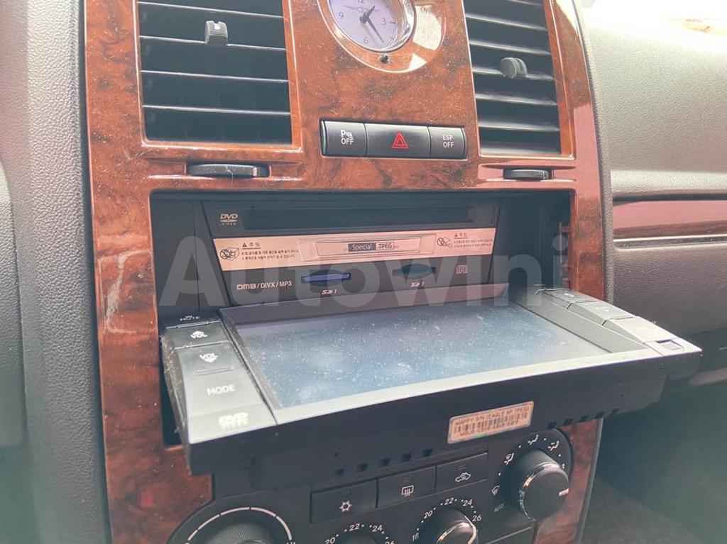 2010 CHRYSLER 300C FUNERAL COACH SUNR/NAVI/CAMAT - 22