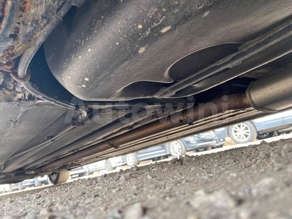 2010 CHRYSLER 300C FUNERAL COACH SUNR/NAVI/CAMAT - 56