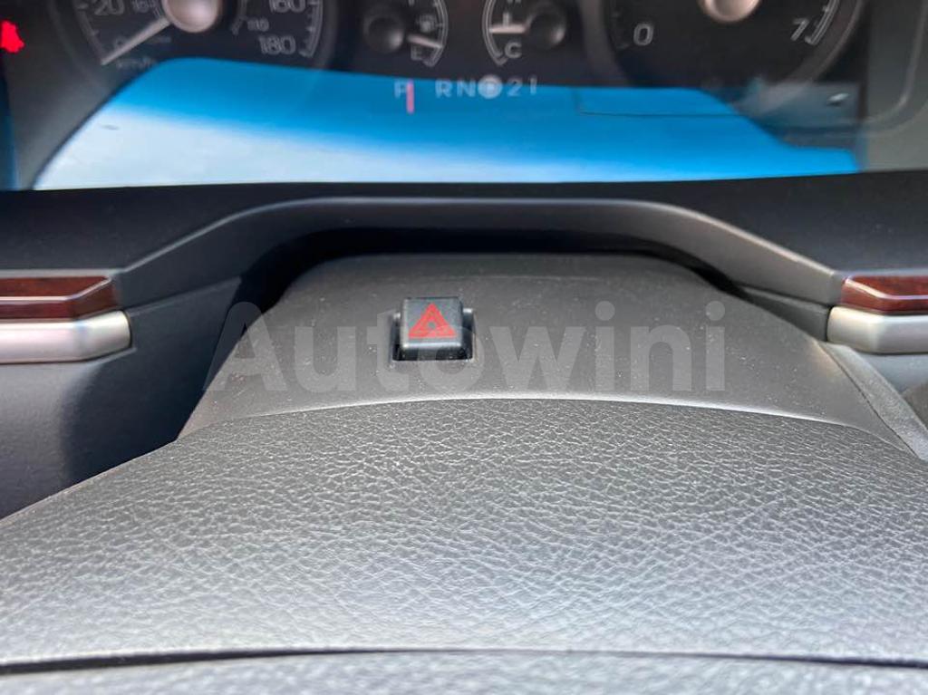 2010 LINCOLN TOWN CAR FUNERAL COACH REAR CAMERA/ABS - 23