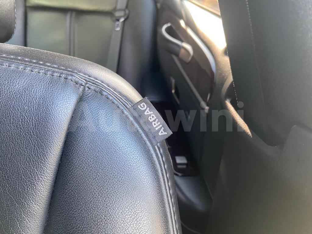 2010 LINCOLN TOWN CAR FUNERAL COACH REAR CAMERA/ABS - 29