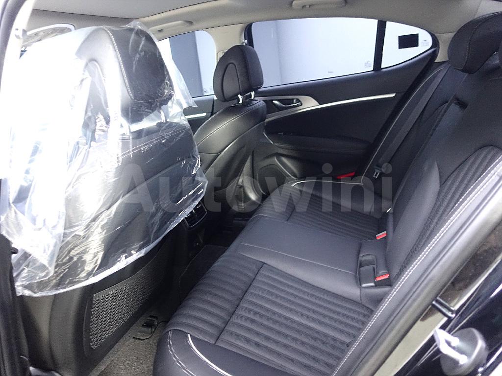 2020 GENESIS G70 2.0T AWD ELITE - 9