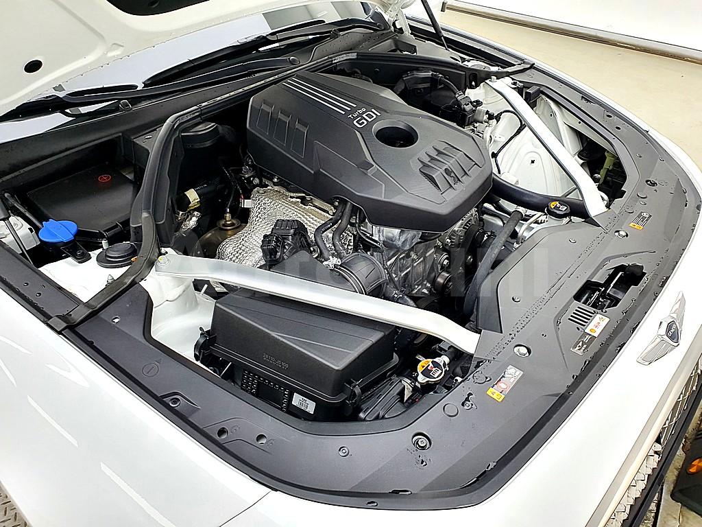 KMTG341ADLU072957 2020 GENESIS G70 ELITE-5