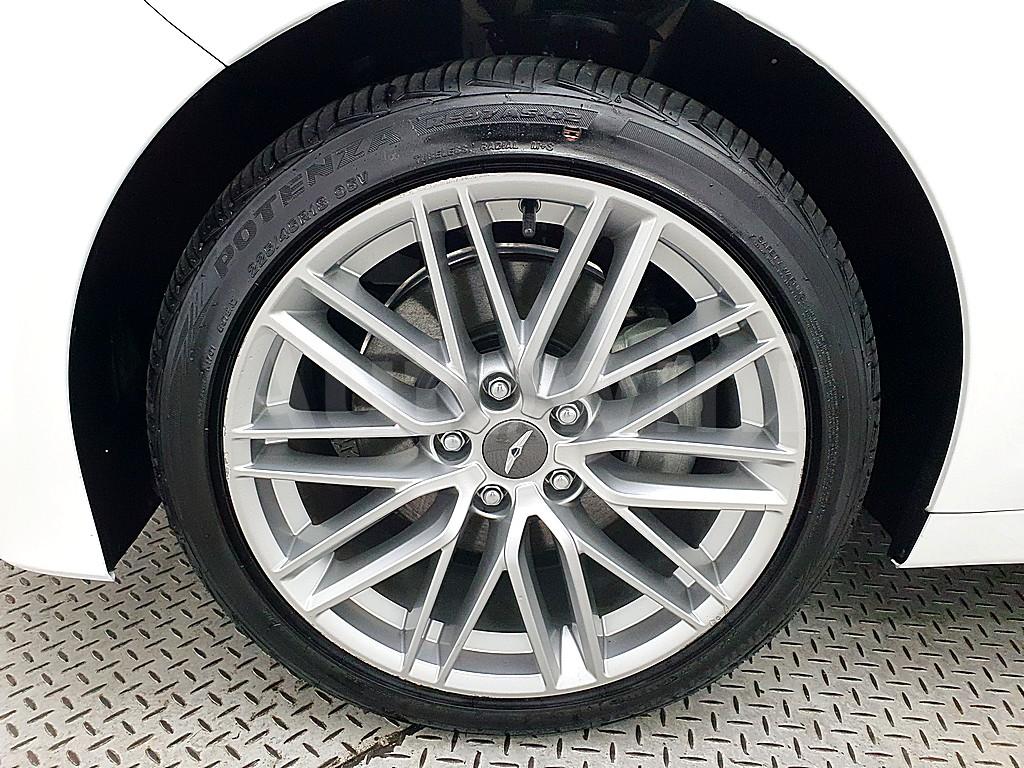 2020 GENESIS G70 ELITE - 15